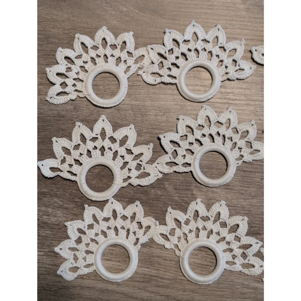 Vintage White Crochet Napkin Rings Set of 12 Boho‎ Lace Fan Pattern Table Decor